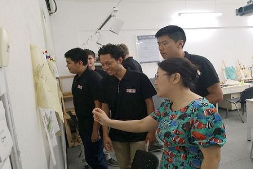 参观实践教学中心